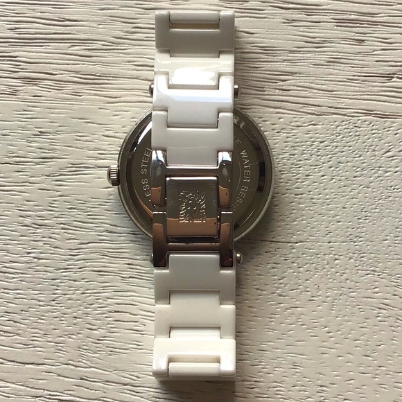 White Ceramic Bracelet Watch - Picture 3 of 3